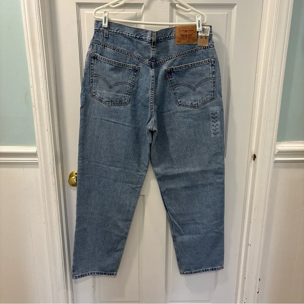 NWT Levi’s Men’s Vintage 550 Taper Relaxed Fit Jeans Size 38x30 Light Wash Y2K